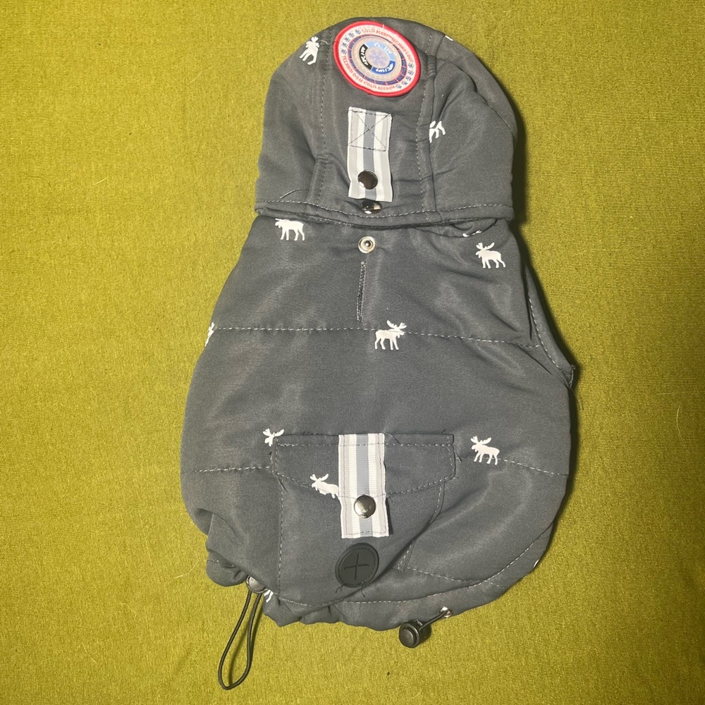 Puppy/Dog LuvGear Puffer Jacket Cold Alert Tech 
Size: Small